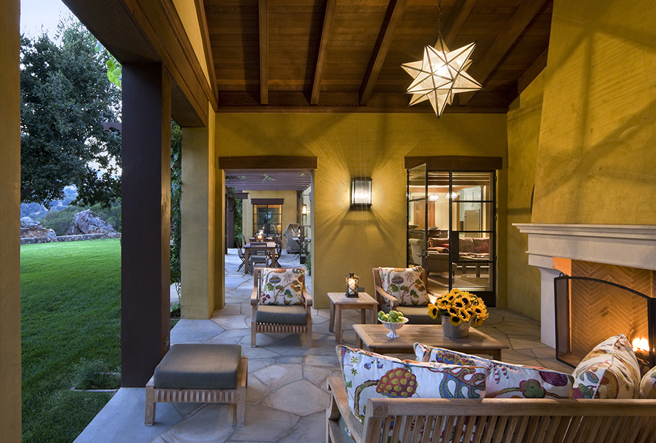 Per the clients request, a Napa Valley house by Roger Seifter channels Provence’s Luberon region even as it incorporates the vernacular adobe and Mission Revival styles of California.