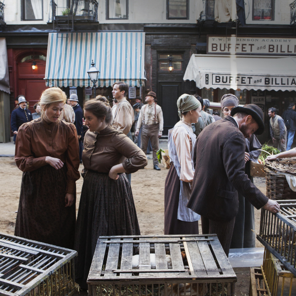 An unusually large amount of The Knick was filmed on location, including on the Lower East Side of Manhattan, which was completely transformed to look as it did 114 years ago, a process that entailed getting rare permission from the city to “dirt” the streets.