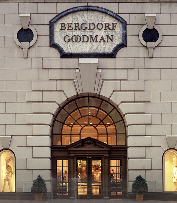 In 1983, Greenberg created a new Fifth Avenue entrance façade for luxury retailer Bergdorf Goodman, which had occupied its building since 1928. Photo by Peter Mauss/ESTO