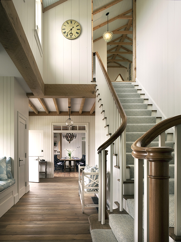 04-Stairs-and-Hall