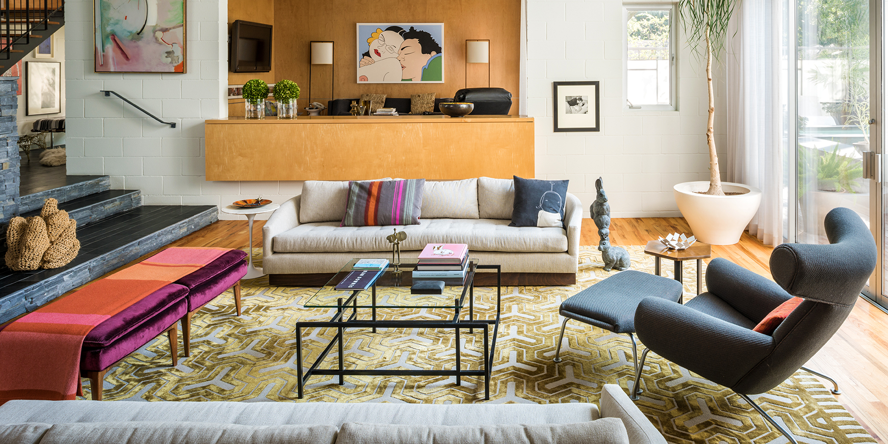 lynn goode boosts playful design in houston 1stdibs introspective