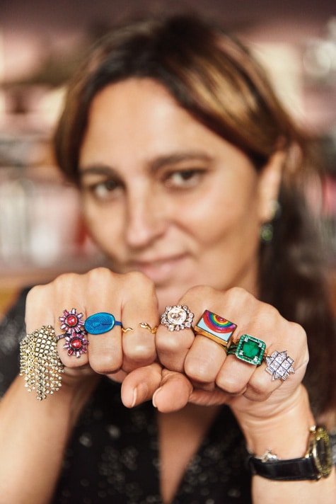 woman wearing rings