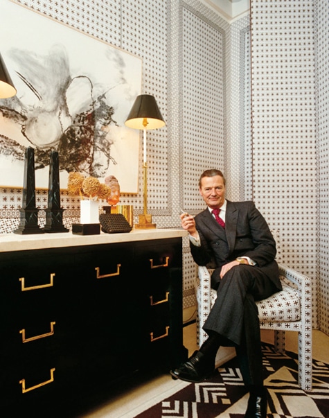 David Hicks smoking in chair