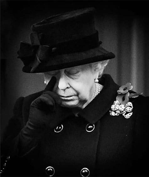 Queen Elizabeth II Remembrance Day Tear British royal photographer Samir Hussein
