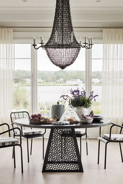 Sag Harbor dining room by Mark Epstein