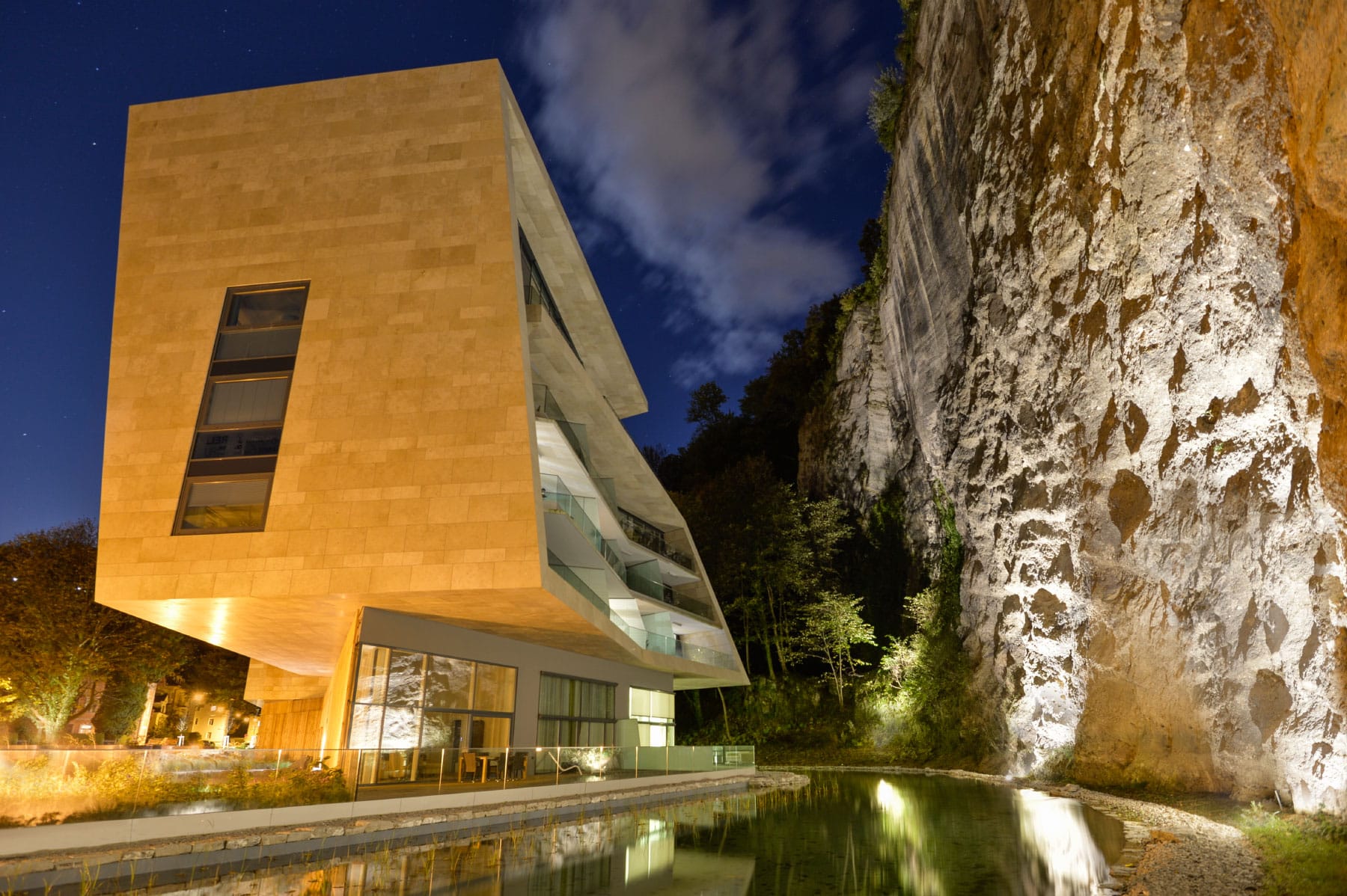 Hariri & Hariri Architecture Salzburg Austria luxury residential development