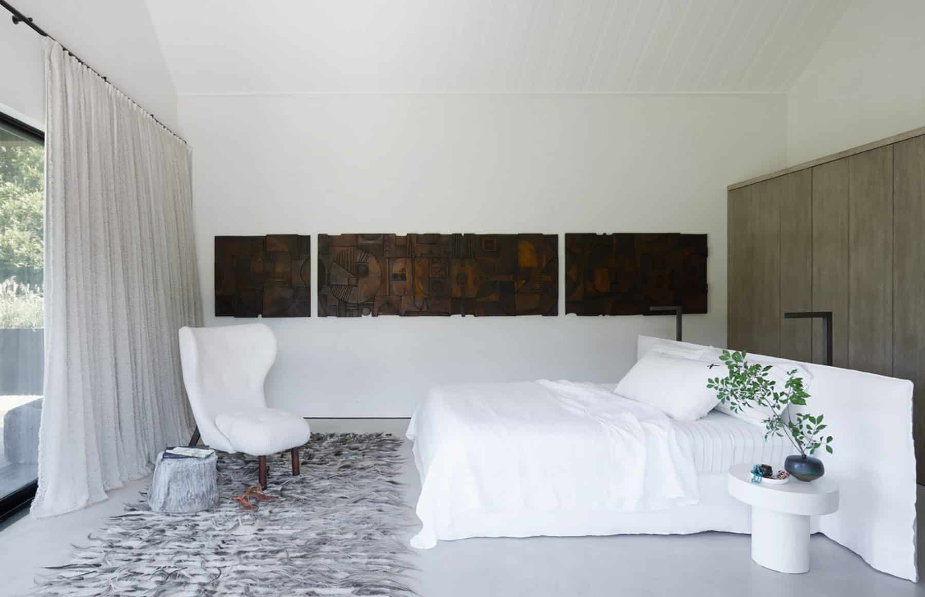 The master bedroom in Michael Del Piero's Amagansett, New York, home