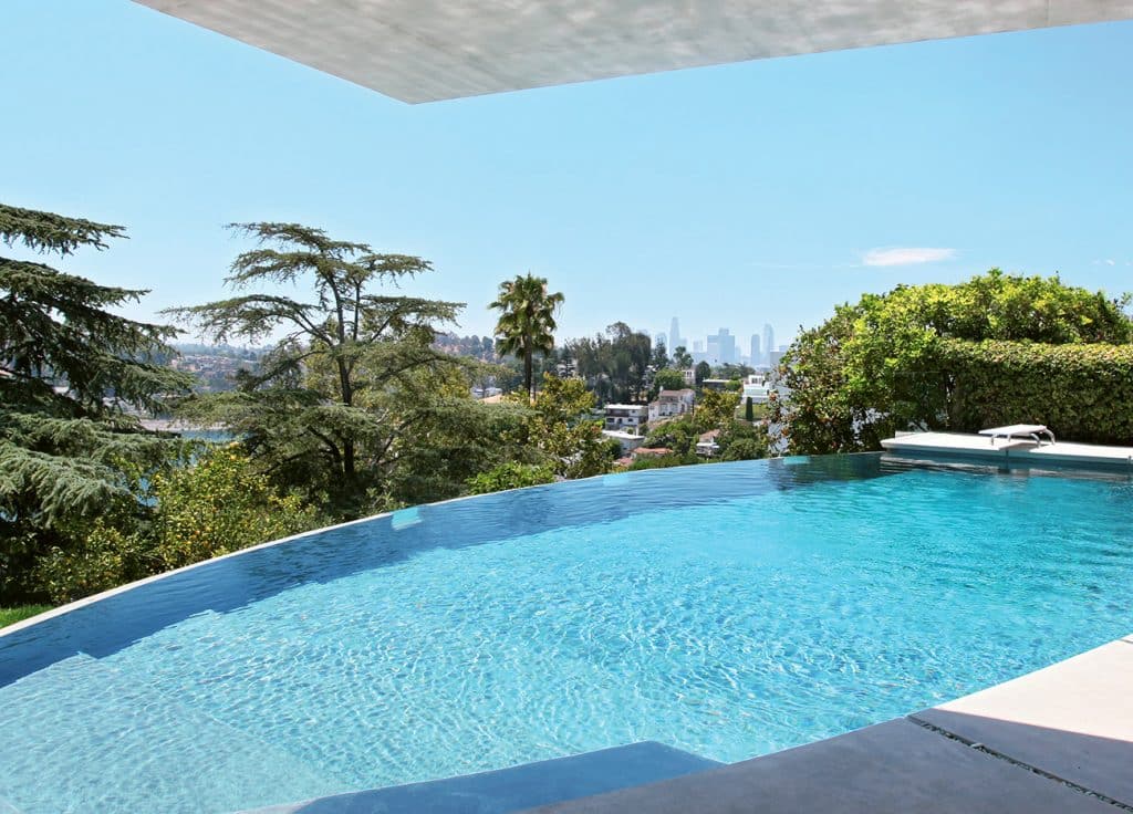 The John Lautner–designed pool at Silvertop, photographed by Tim Street-Porter.