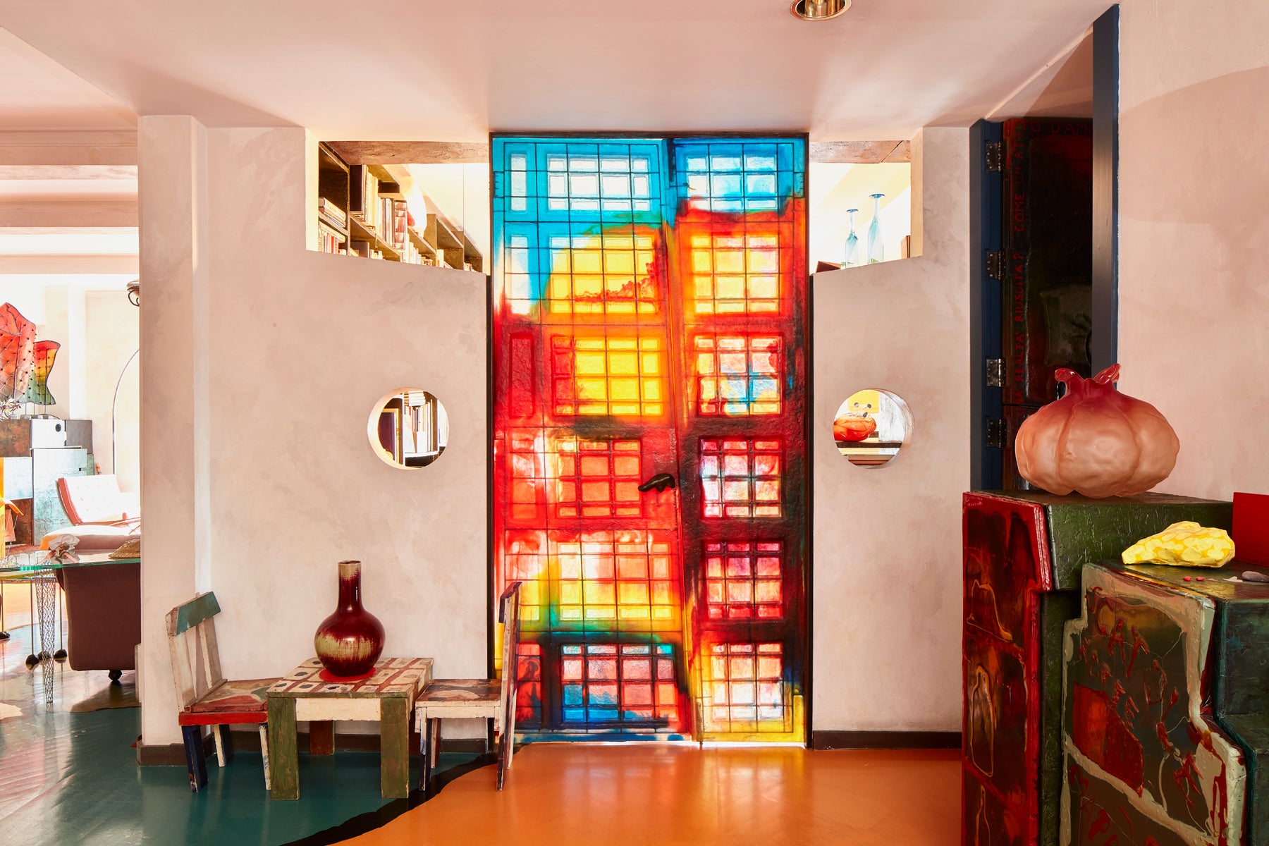Ruth Lande Shuman’s Manhattan Apartment Is a Happy Rainbow — Thanks to Gaetano Pesce