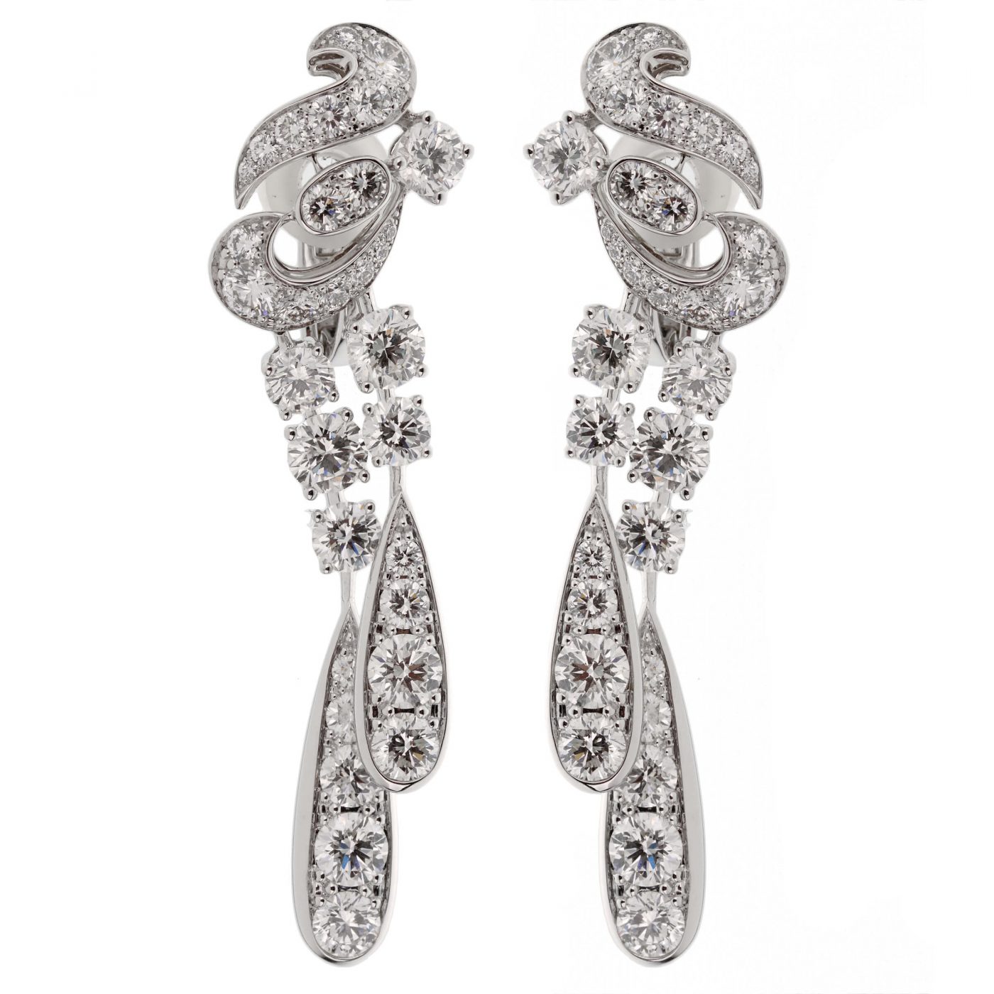 Superbes boucles d'oreilles chandelier en goutte Graff en diamant