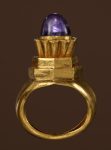 Les Enluminures Shines a Light on the Unique Allure of Medieval Jewelry